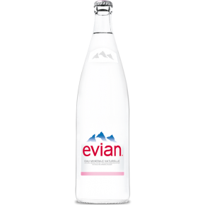 Eau plate Evian