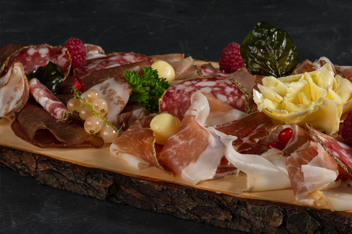 Afterwork autour de planches de charcuterie et de fromages